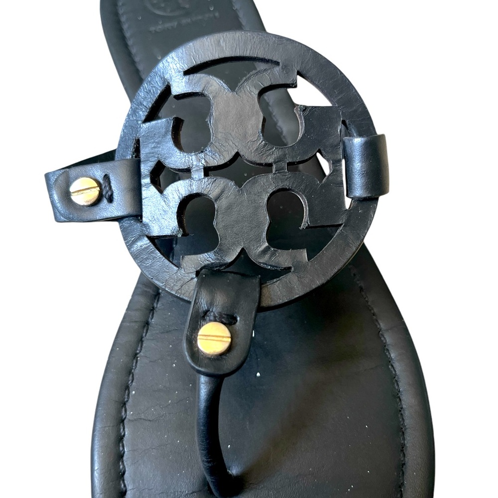 Tory Burch size 9 black leather flat sandals